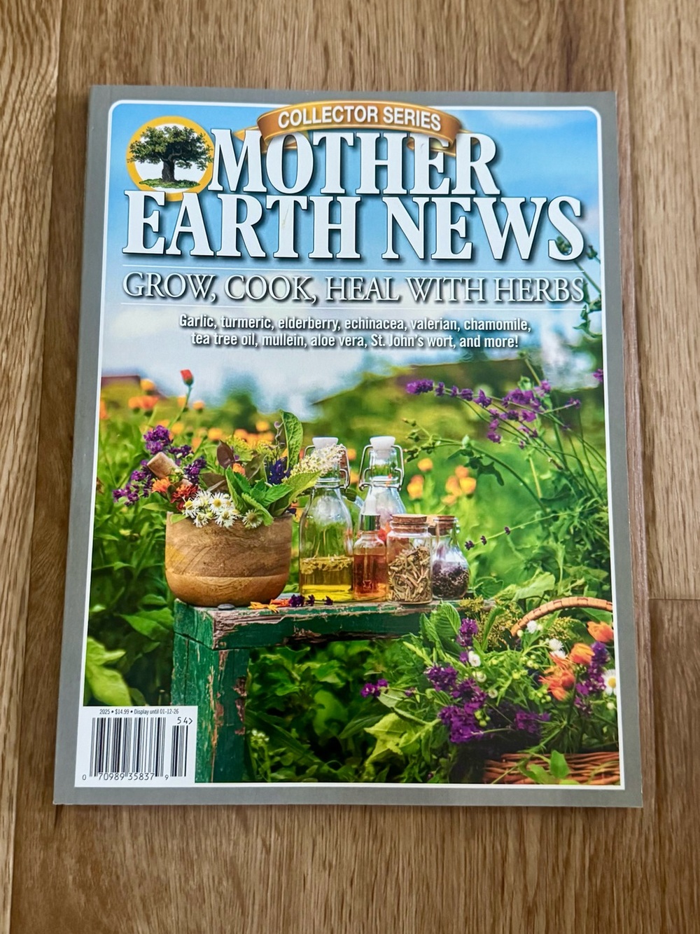 Mother Earth News Magazine Collector Series 2025 Grow Cook Heal with Herbs - Picture 14 of 14